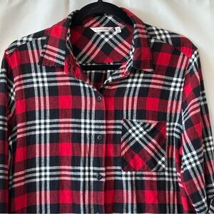 La Vie En Rose Red and Black Plaid Flannel Nightshirt